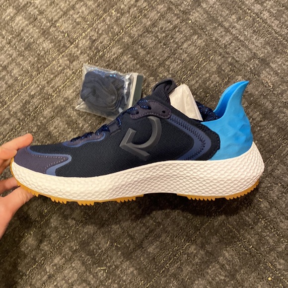 Cross Trainer Golf shoes - Picture 3 of 4